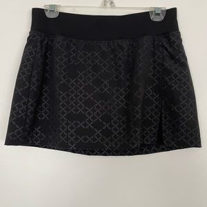 Black tek gear skort